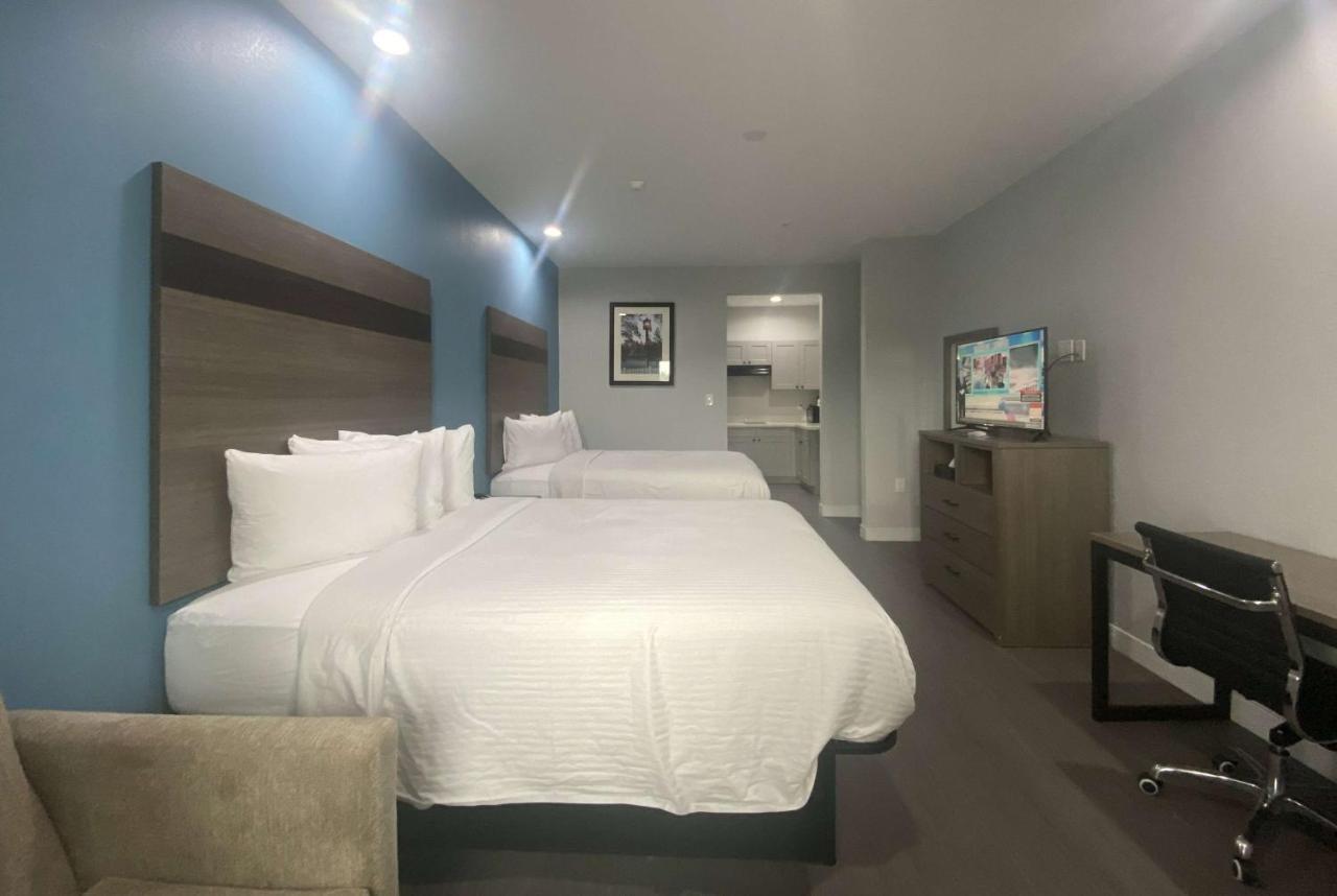 Baymont By Wyndham Freeport Texas Otel Dış mekan fotoğraf