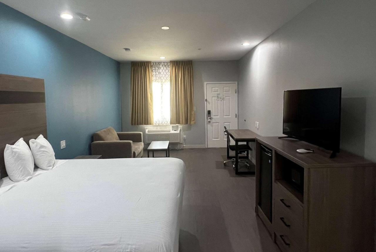 Baymont By Wyndham Freeport Texas Otel Dış mekan fotoğraf