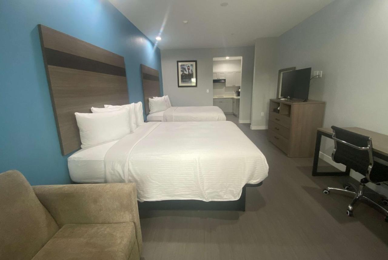 Baymont By Wyndham Freeport Texas Otel Dış mekan fotoğraf