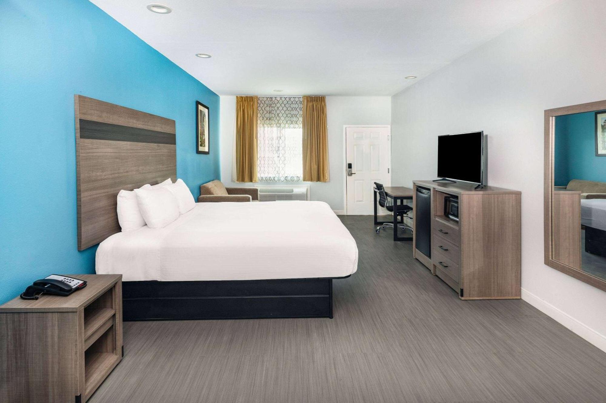 Baymont By Wyndham Freeport Texas Otel Dış mekan fotoğraf